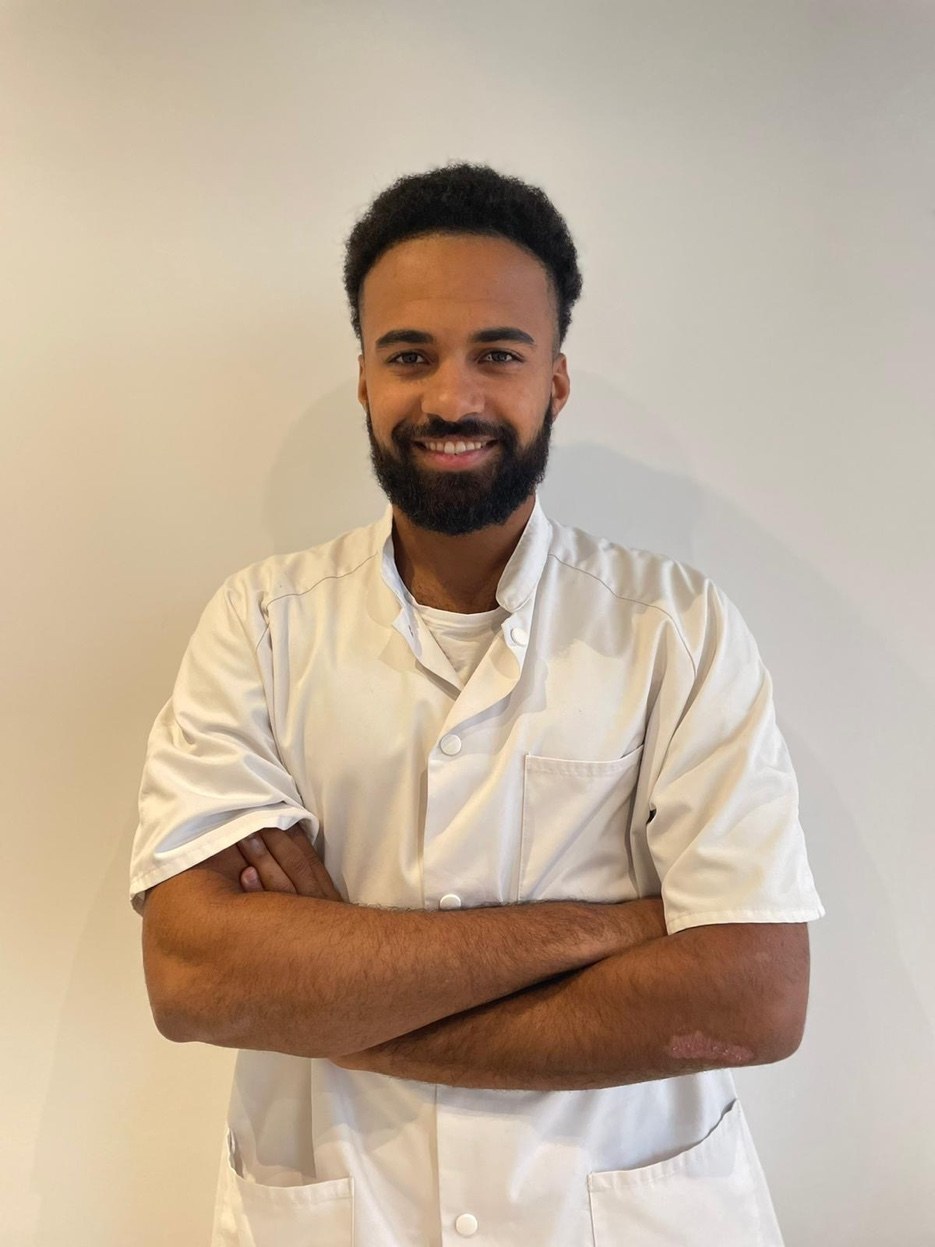 Corentin BEMBO, Ostéopathe D.O.